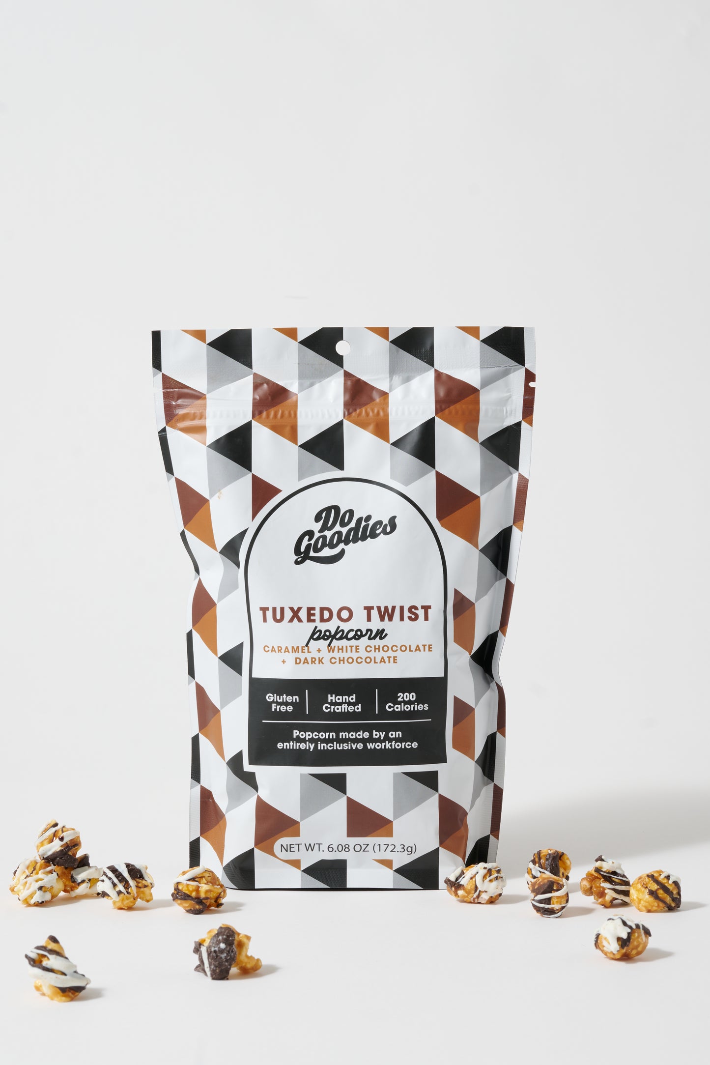 Tuxedo Twist Popcorn 1-Pack